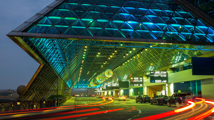 Lighting of terminal sides
